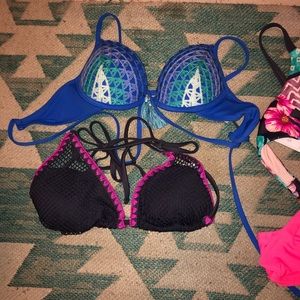 Sets are 10. Brand new tops w tags are 7